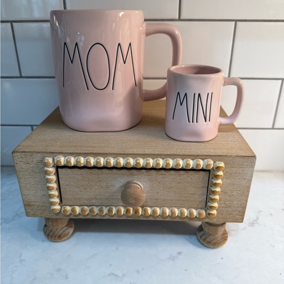 Rae Dunn Other - Rae Dunn Pink 'Mom' and 'Mini' Mug Set